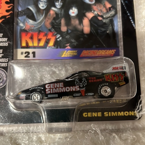 Johnny lightning Gene Simmons kiss toy car - Picture 2 of 7